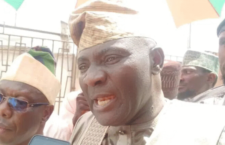 Ex-Kwara Lawmaker Saheed Popoola Dumps APC for PDP - Gossip News Now
