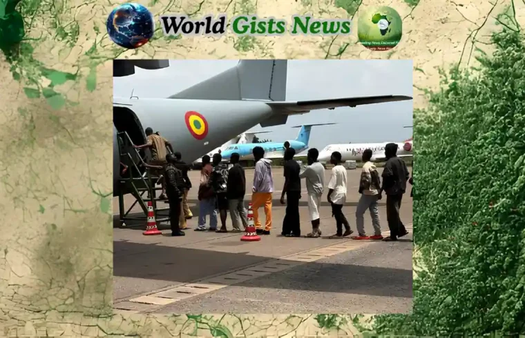 Nigerians returning from Ghana